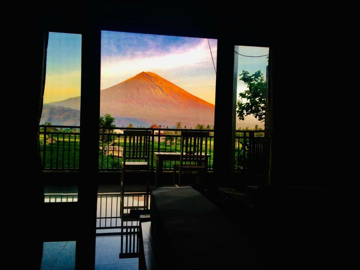 D'Uma Amed Homestay Exteriér fotografie